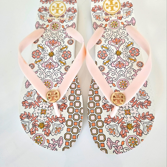 NWOT Tory Burch Hicks Garden Flip Flops - Picture 2 of 15